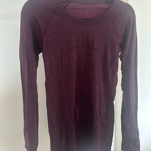 Lulu Long Sleeve Crewneck Top in Deep Plum